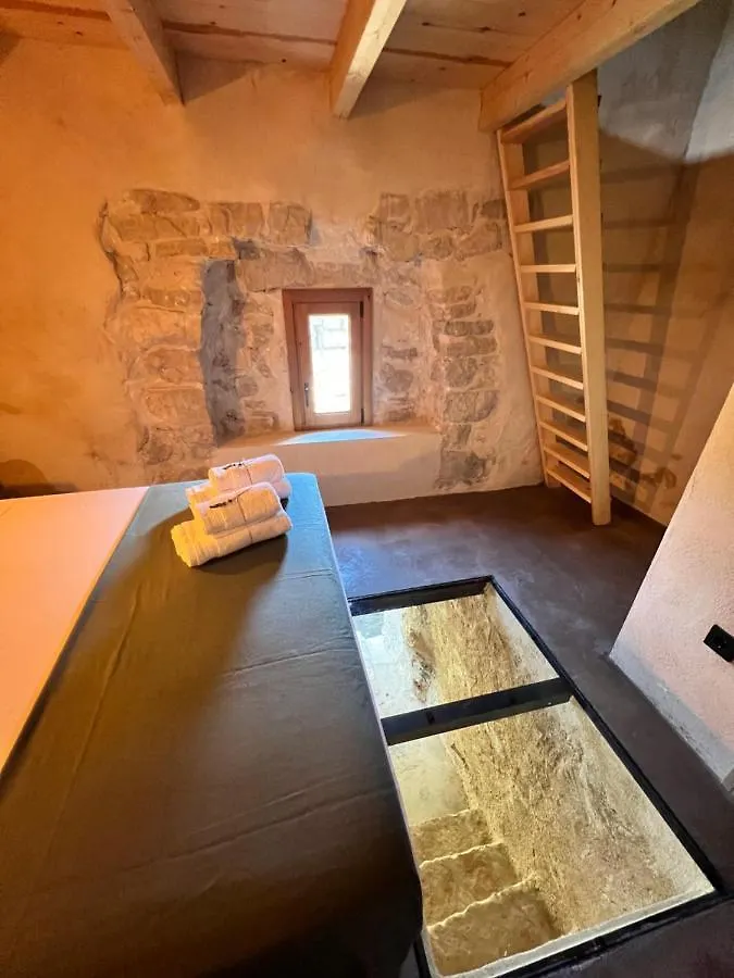 Country house Serra De Martines Batea Spain