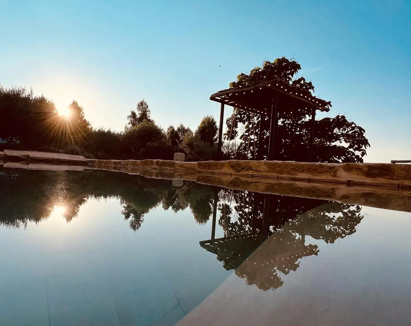 Serra De Martines Batea Country house